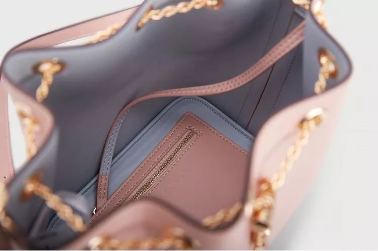 50块就能买到明星同款包,花几十块钱买名牌包