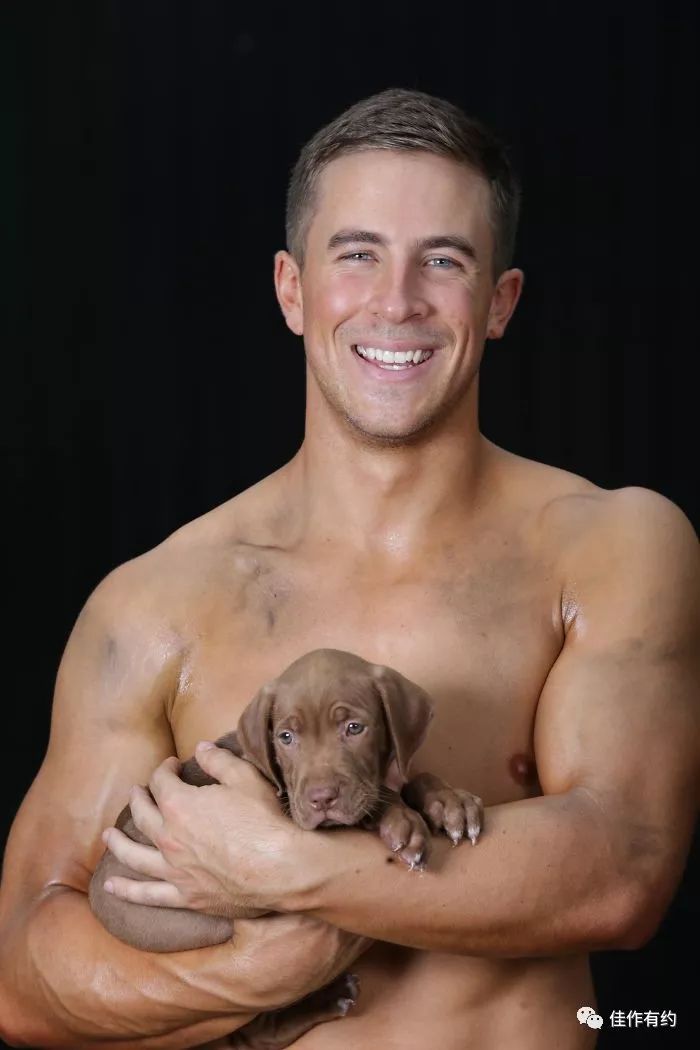 澳洲消防队帅哥大秀肌肉照,澳洲消防员帅哥