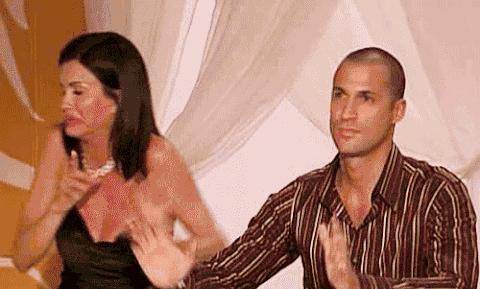 烟给我掐了,把烟给我掐了