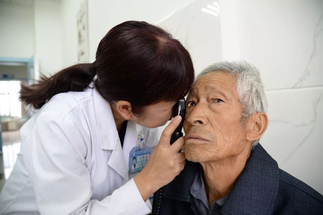 宾川县医院眼科在几楼,宾川县中医院眼科