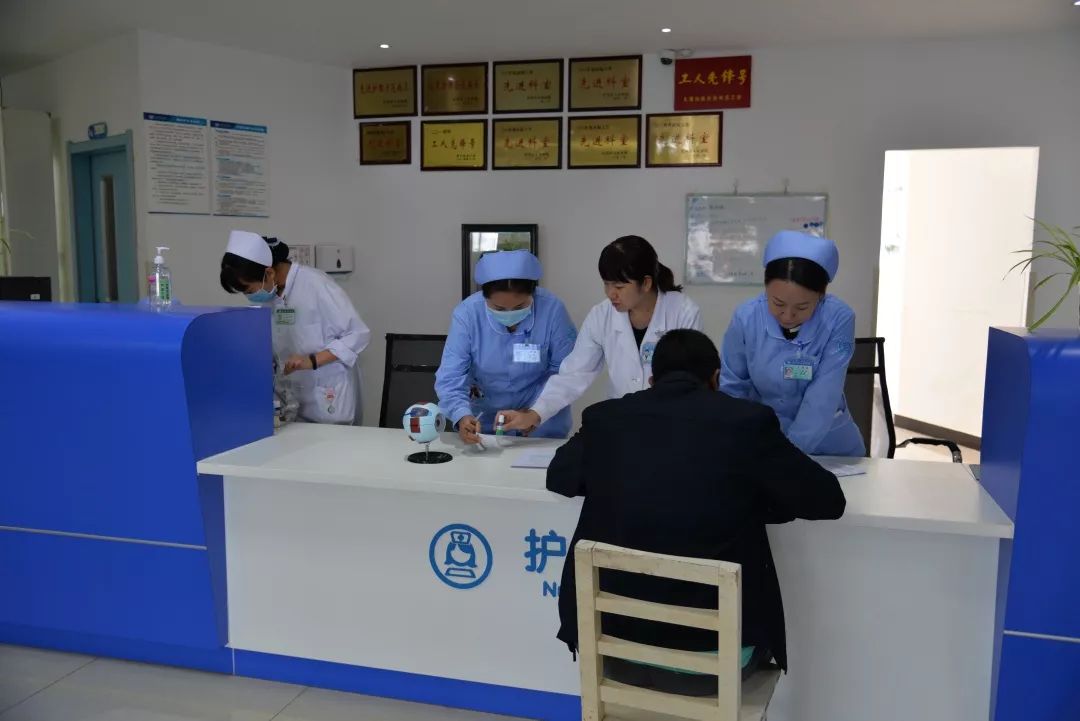 宾川县医院眼科在几楼,宾川县中医院眼科