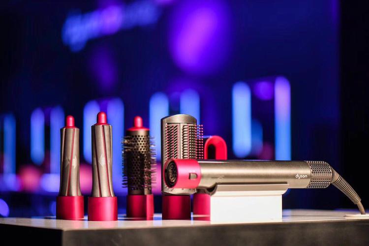 戴森卷发棒怎么样值得买吗,戴森卷发棒新款好用还是老款好用