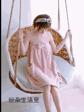 出浴再也不用穿衣服了，这款变态舒服套装，不掉毛又杀菌，5秒吸干一斤水，比普通浴巾好用百倍！