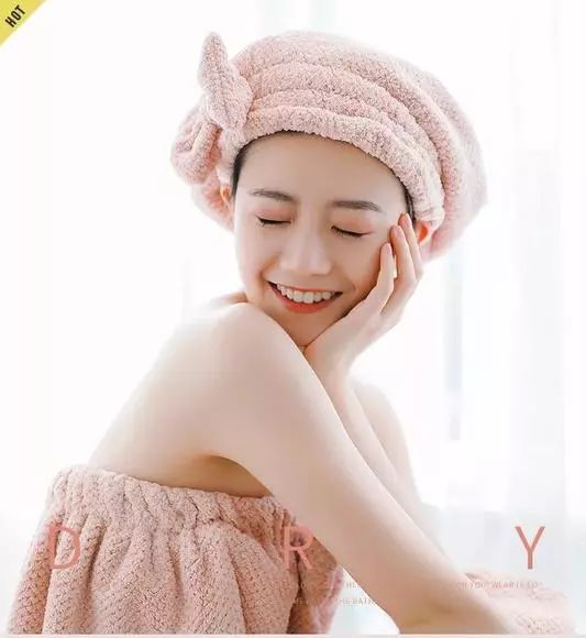 出浴再也不用穿衣服了，这款变态舒服套装，不掉毛又杀菌，5秒吸干一斤水，比普通浴巾好用百倍！