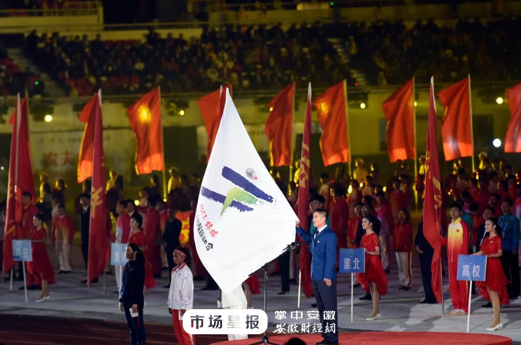 孕沙成珠下一句,孕沙成珠的前一句