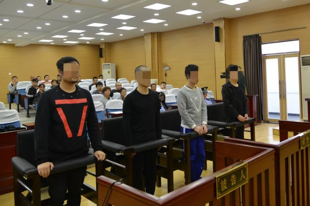 判了！莲都瓜瓜串“口水油”案四名被告被判非法销售有毒、有害食品罪！