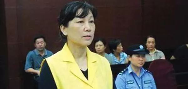 那些花公款整容的女贪官们，后来都怎么样了？