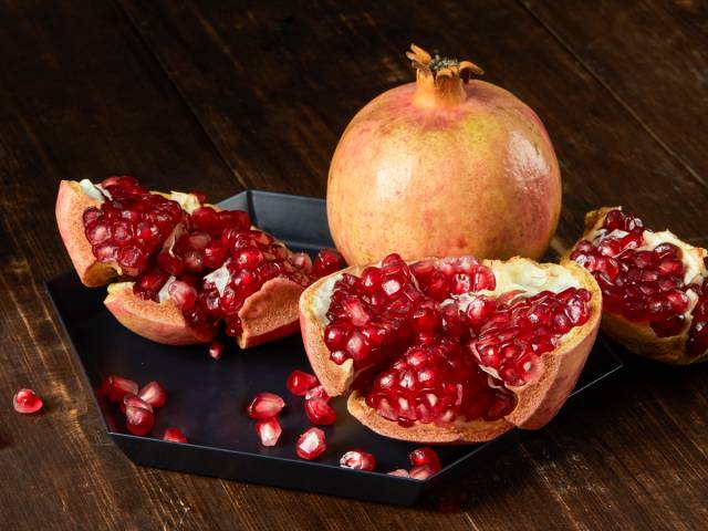 软籽石榴拼团,拼多多石榴拼团