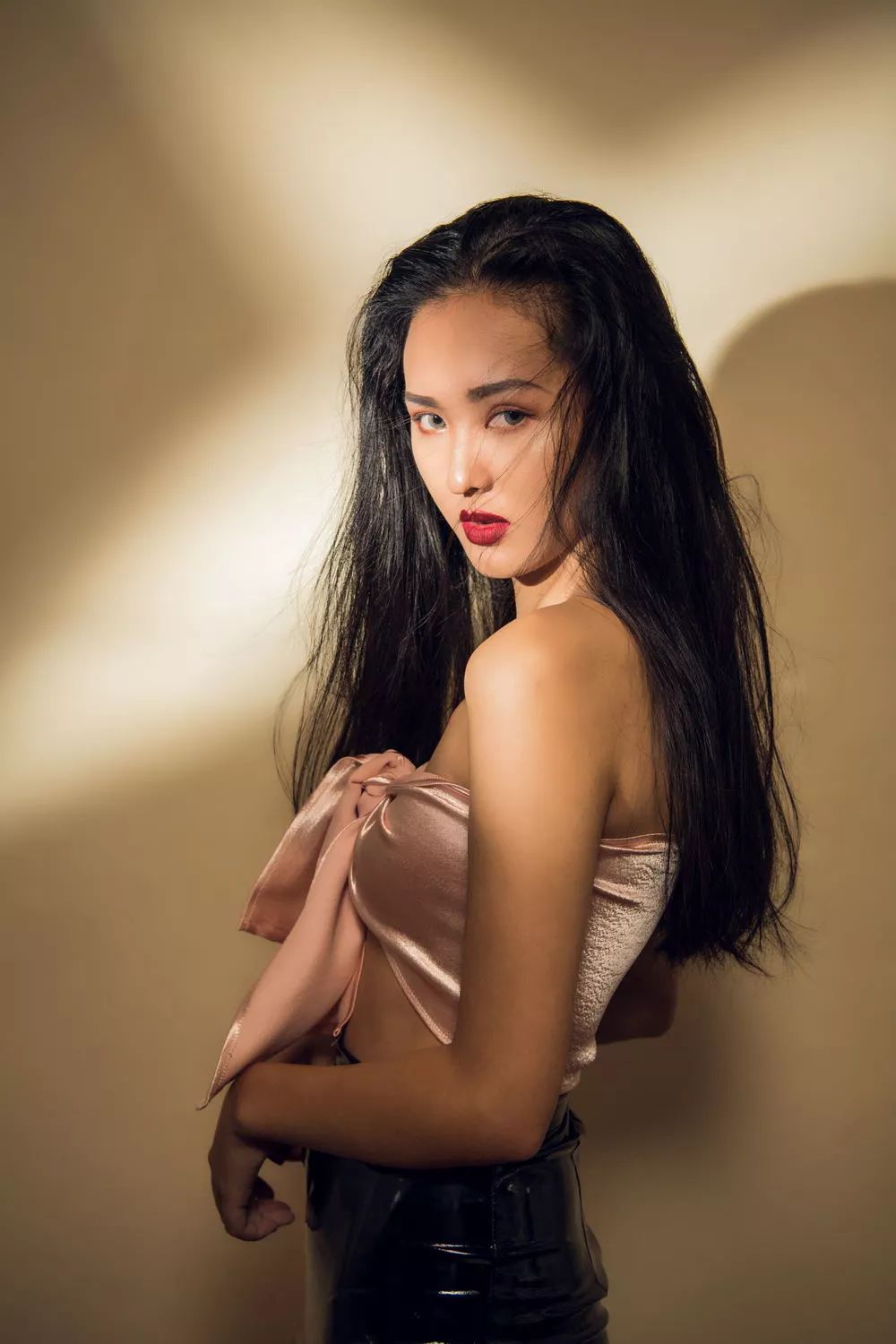 神牛400w摄影灯教程,神牛400二代闪光灯拍摄教程