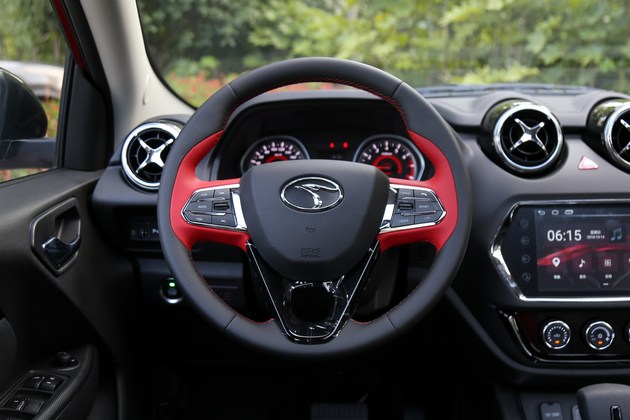 东南dx3x酷绮手动版,东南dx3酷绮落地多少钱