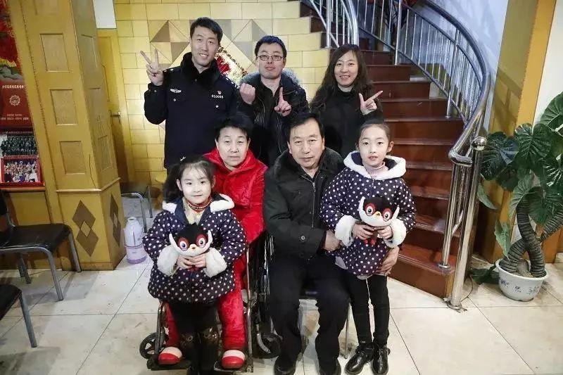 九九重阳敬老情浓浓关怀暖人心,爱在重阳节浓浓敬老情