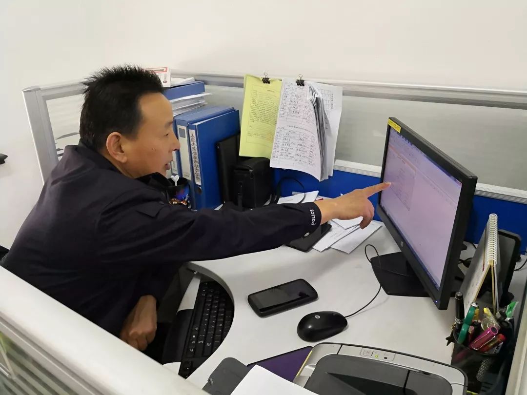 九九重阳敬老情浓浓关怀暖人心,爱在重阳节浓浓敬老情