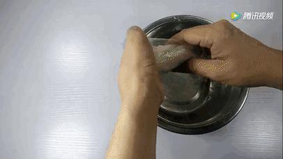 鞋子臭要用什么洗才不臭,鞋子有异味怎么办洗都洗不掉