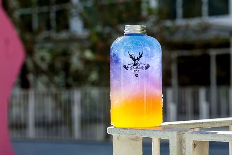 一周好吃|排队到天荒地老的新式茶饮,到底有什么勾魂手段?(内含福利)