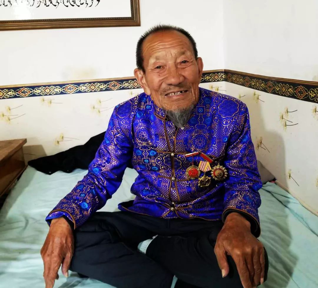 官宣!26张图,有咱乌审人暖暖敬老情,亮点在最后~