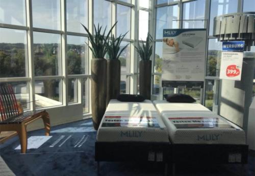 梦百合上市视频,梦百合年产销