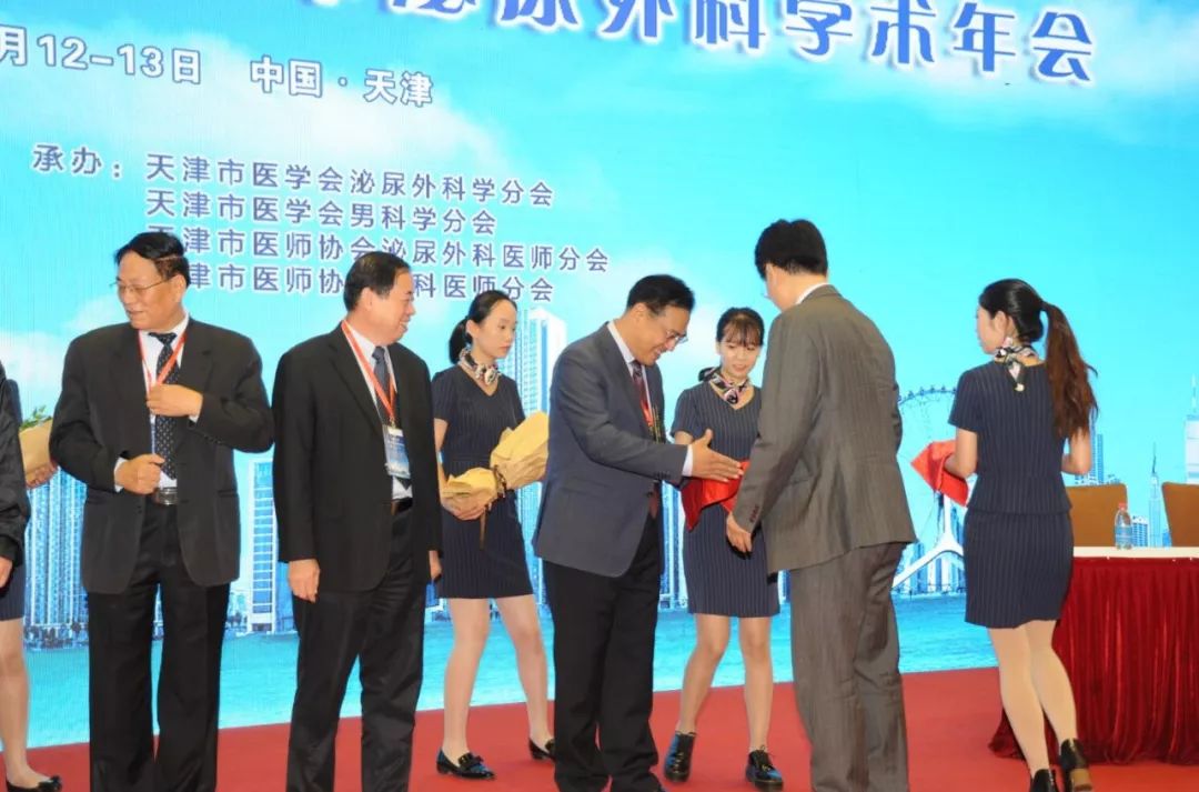 李黎明中科院院士,天津汉沽医院泌尿科专家李黎明