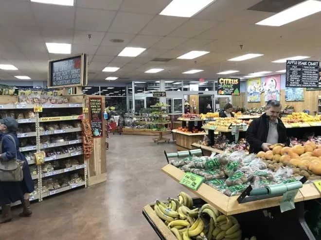 缇庡浗涔旀皬瓒呭競,缇庡浗涔旀皬瓒呭競缁忚惀鐞嗗康