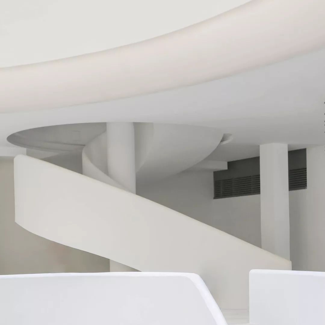 阿美咔叽喜欢什么女生,女性喜欢阿美咔叽男装吗