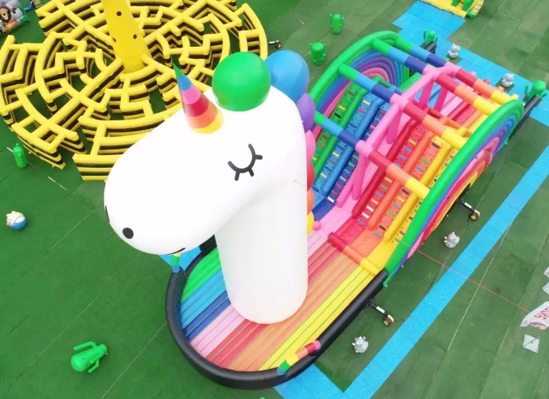 独角兽6层楼高，我去大人国的疯狂动物园转了一圈