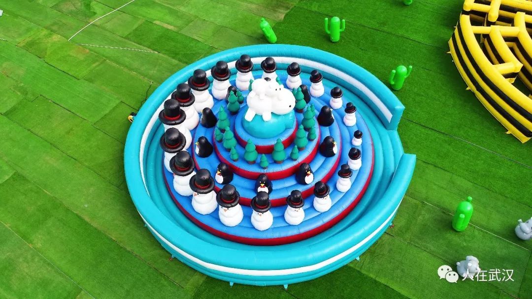 独角兽6层楼高，我去大人国的疯狂动物园转了一圈