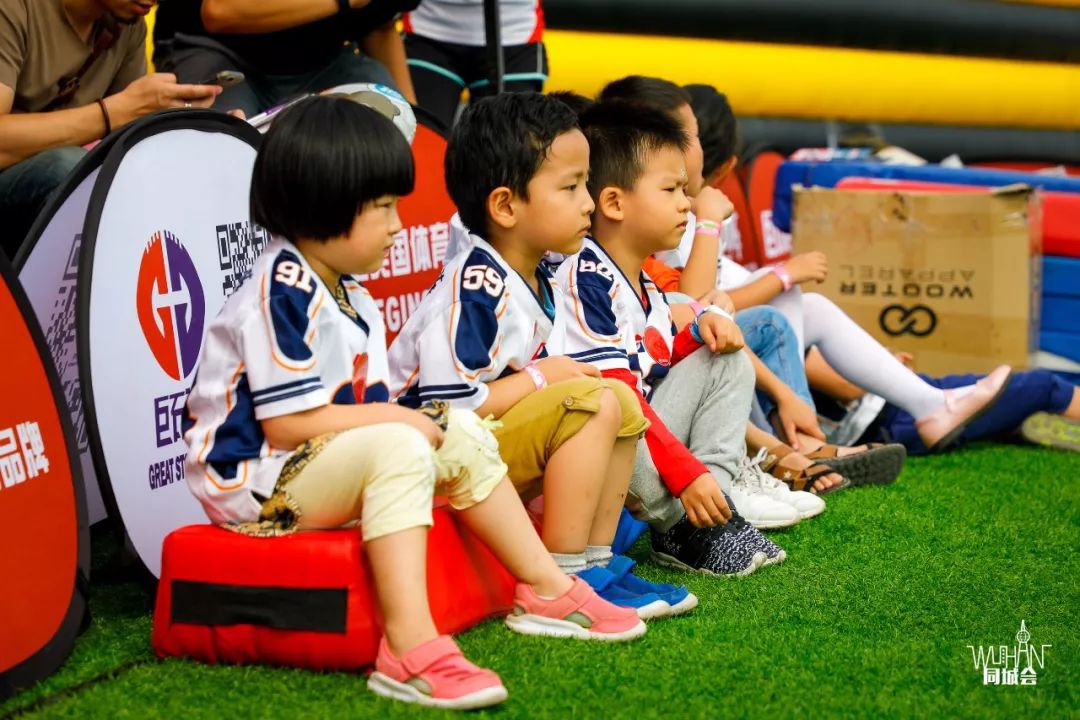 独角兽6层楼高，我去大人国的疯狂动物园转了一圈