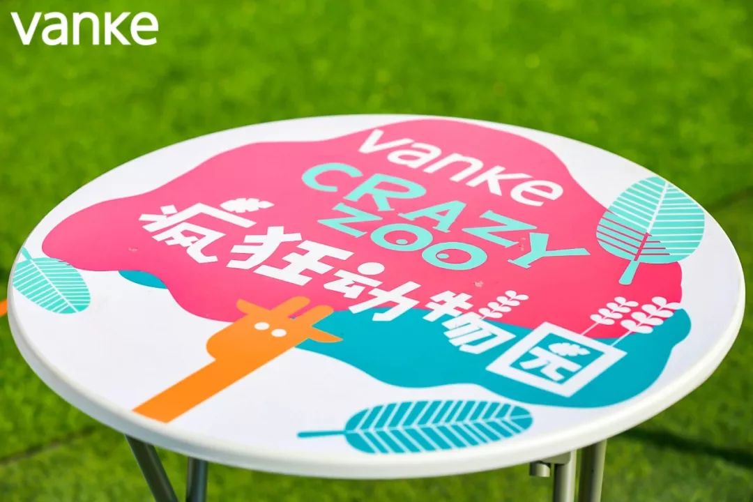 独角兽6层楼高，我去大人国的疯狂动物园转了一圈