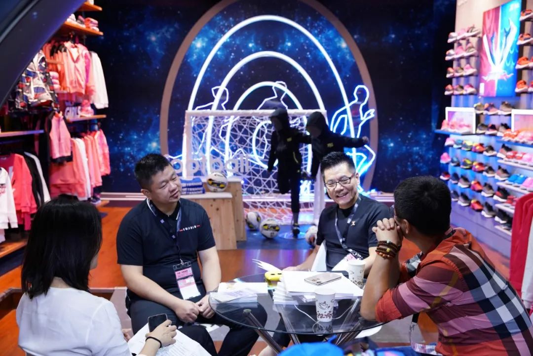 chic2018秋季展上的生活方式,chic2018秋季服装