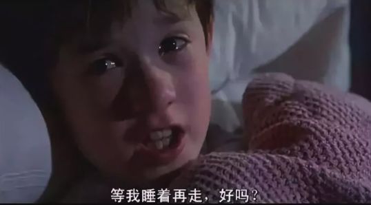 孩子摸*处私**、夹腿、蹭被子，这些小细节千万别忽视