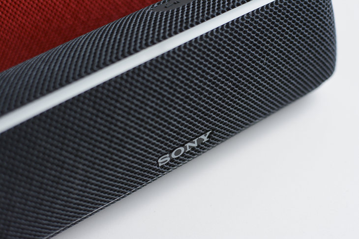 绚丽音效玩法多索尼SRS-XB21蓝牙音箱评测