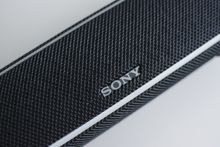 绚丽音效玩法多索尼SRS-XB21蓝牙音箱评测