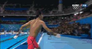 运动员比赛时尴尬瞬间,运动员比赛中的失误搞笑视频