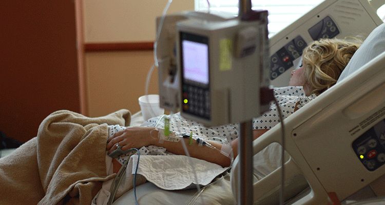 子宫出租实录:能站着挣钱,就别躺着