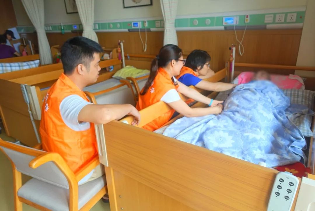 十方缘义工视频,十方缘义工培训