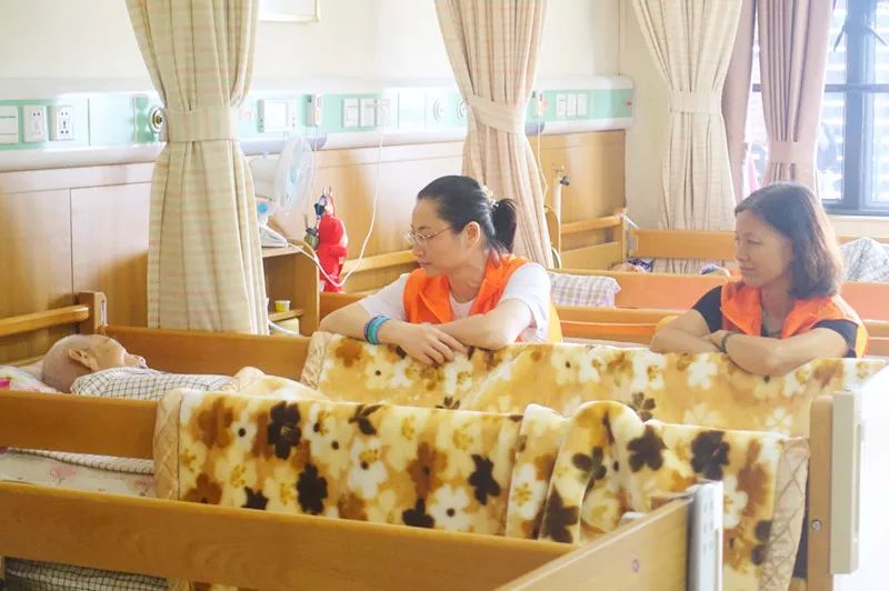 十方缘义工视频,十方缘义工培训