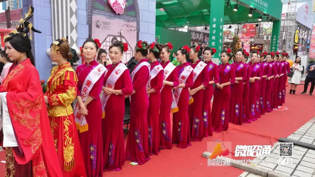 云南彝良苗族相亲,云南昭通彝良00后女孩相亲