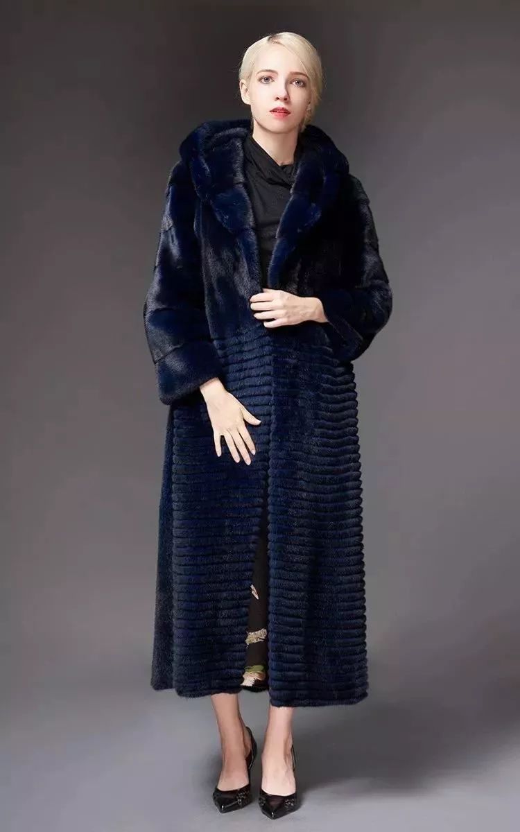 华斯裘皮城十周年,华斯皮草国庆新款