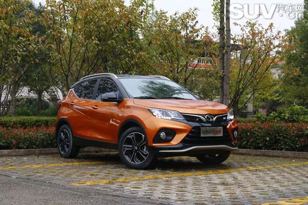 19款东南dx3酷绮尊贵版,东南dx3x酷绮钛金灰