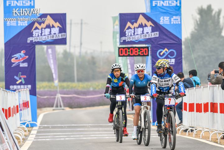 保定京津冀狼牙山滑雪大赛,六里坪环京津冀户外运动挑战赛