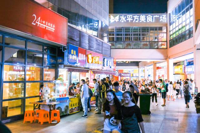 在西安市内吃遍全国,在南京吃全国各地特色美食