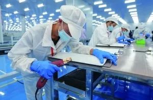 贵阳市把产业招商作为头号任务,以产业大招商助推动能大转换