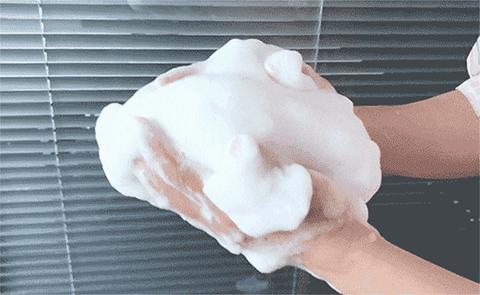 加拿大鹅为什么要和波司登比较 (加拿大鹅和波司登哪个抗寒)