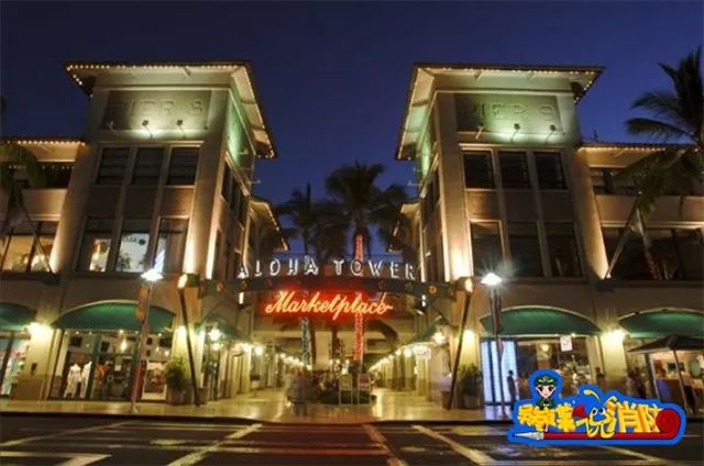 商场着火“浓烟滚滚”，如何正确选择逃生方法？