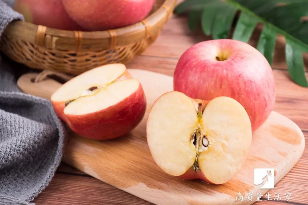 如何挑选苹果又甜又脆,怎么挑选的苹果又脆又甜