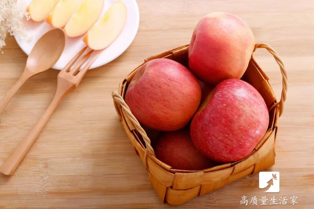 如何挑选苹果又甜又脆,怎么挑选的苹果又脆又甜