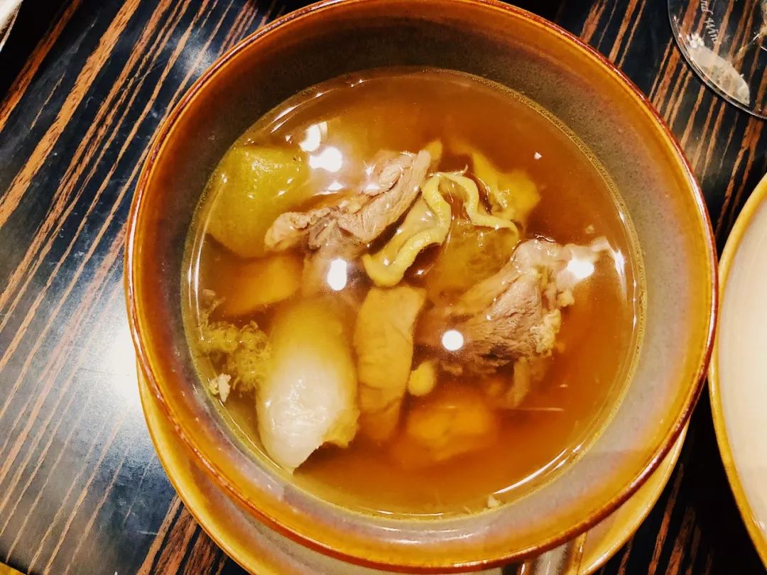 有灵魂的热汤，是我的秋日之光