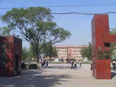 淄博那个承载我整个青春的地方,我好想穿上山铝一小的校服,再走一遍!