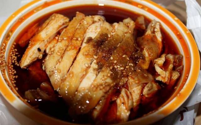 西安吃肉夹馍哪里最便宜,西安肉夹馍成都