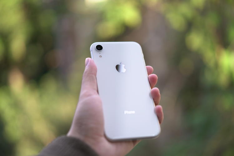 苹果xr一天的测评,iphonexr一天两充正常吗