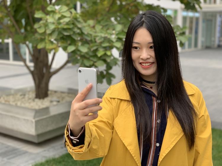 苹果xr一天的测评,iphonexr一天两充正常吗